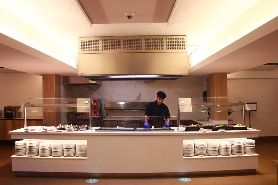 SHOW COOKING